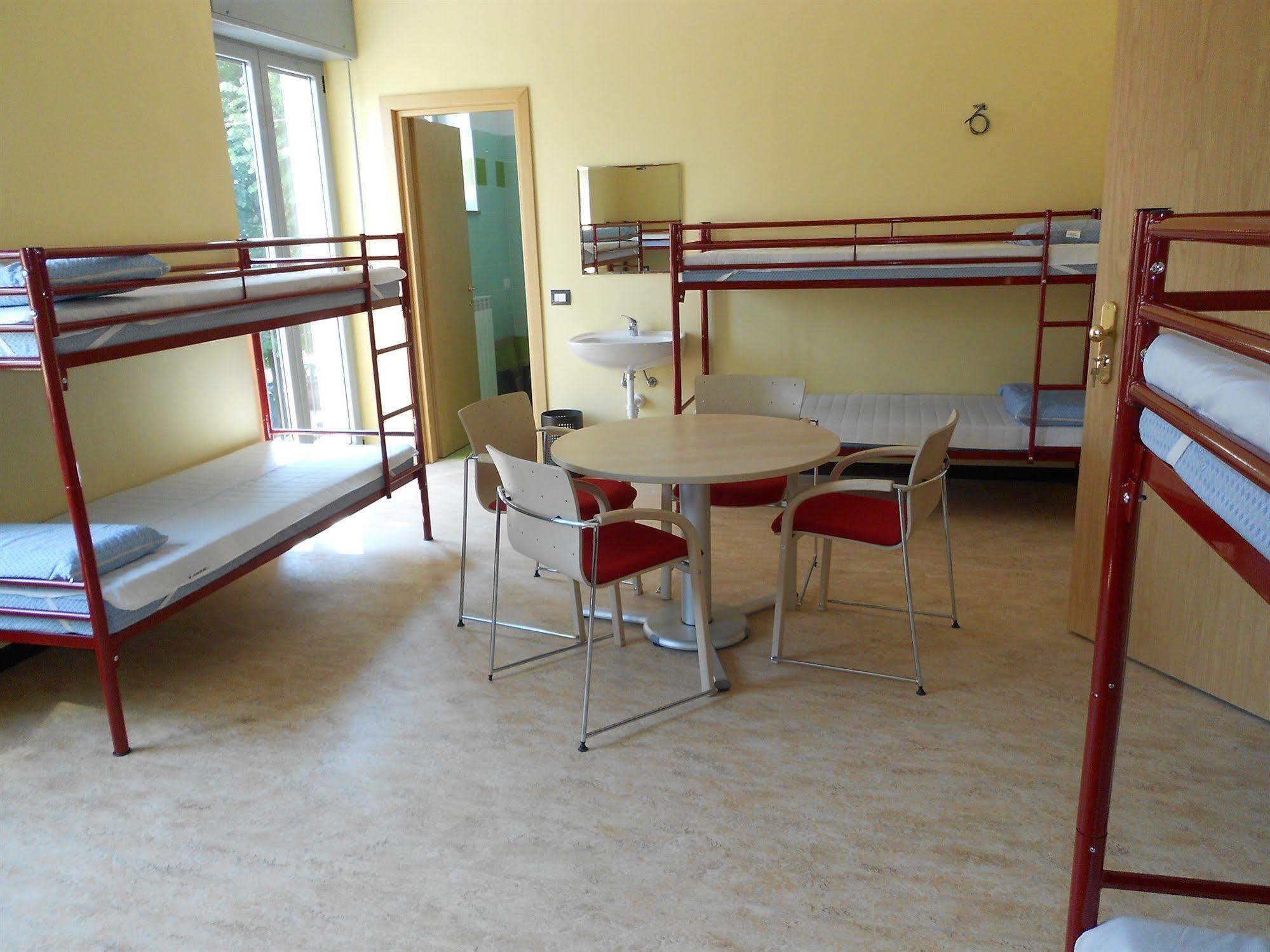 Ostello Di Saronno - Malpensa Hostel Dış mekan fotoğraf
