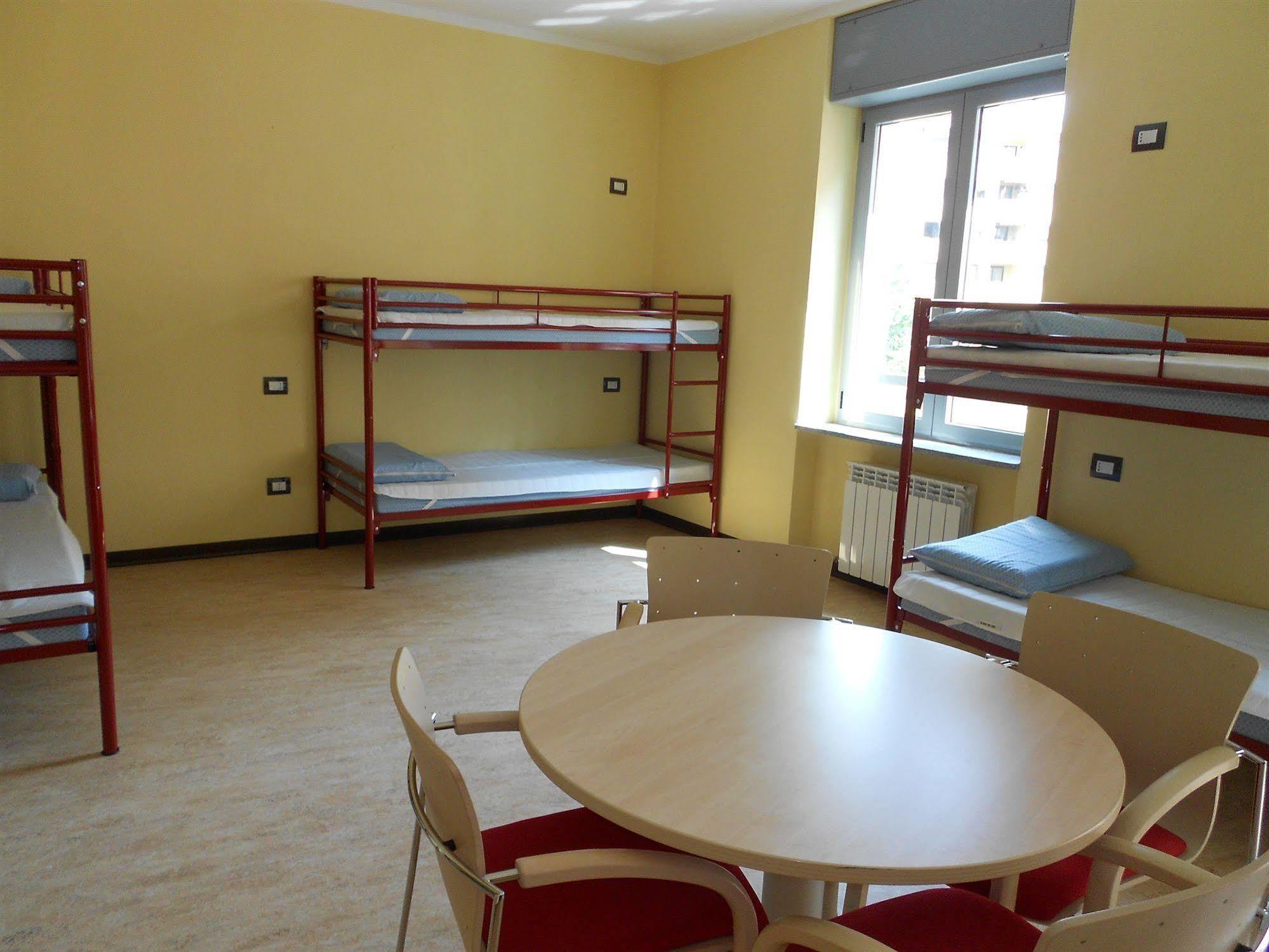 Ostello Di Saronno - Malpensa Hostel Dış mekan fotoğraf